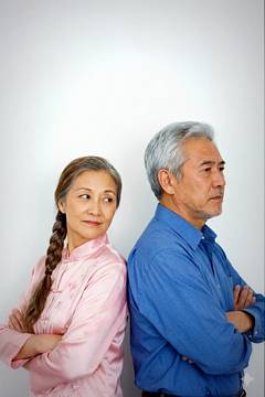 Naming The Expectations You Carry Prevents Small Misunderstandings From Becoming Deep Relationship Distance