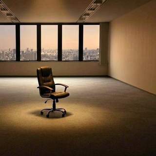 The LinkedIn Legend Versus the Leader Employees Actually Experienced Daily